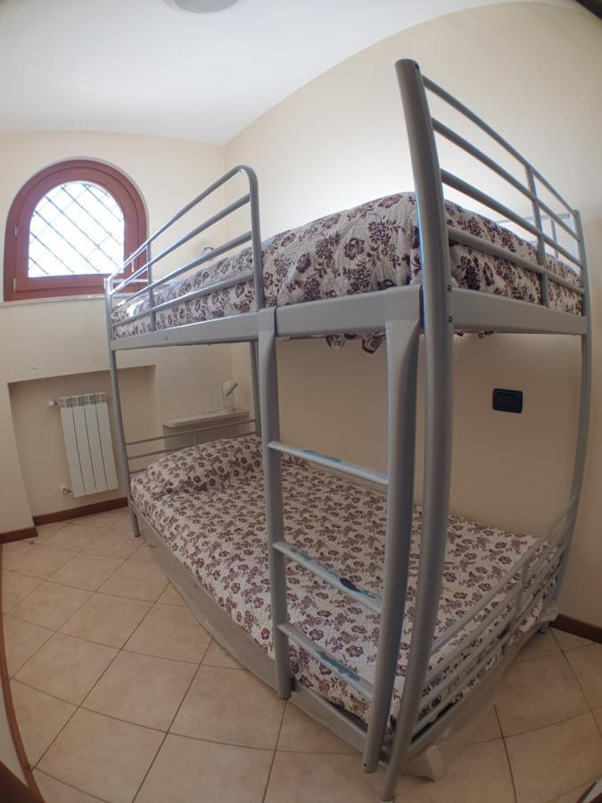 La Fenice Holiday Apartment Манерба-дель-Гарда Екстер'єр фото