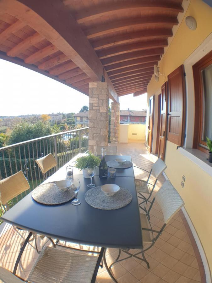 La Fenice Holiday Apartment Манерба-дель-Гарда Екстер'єр фото