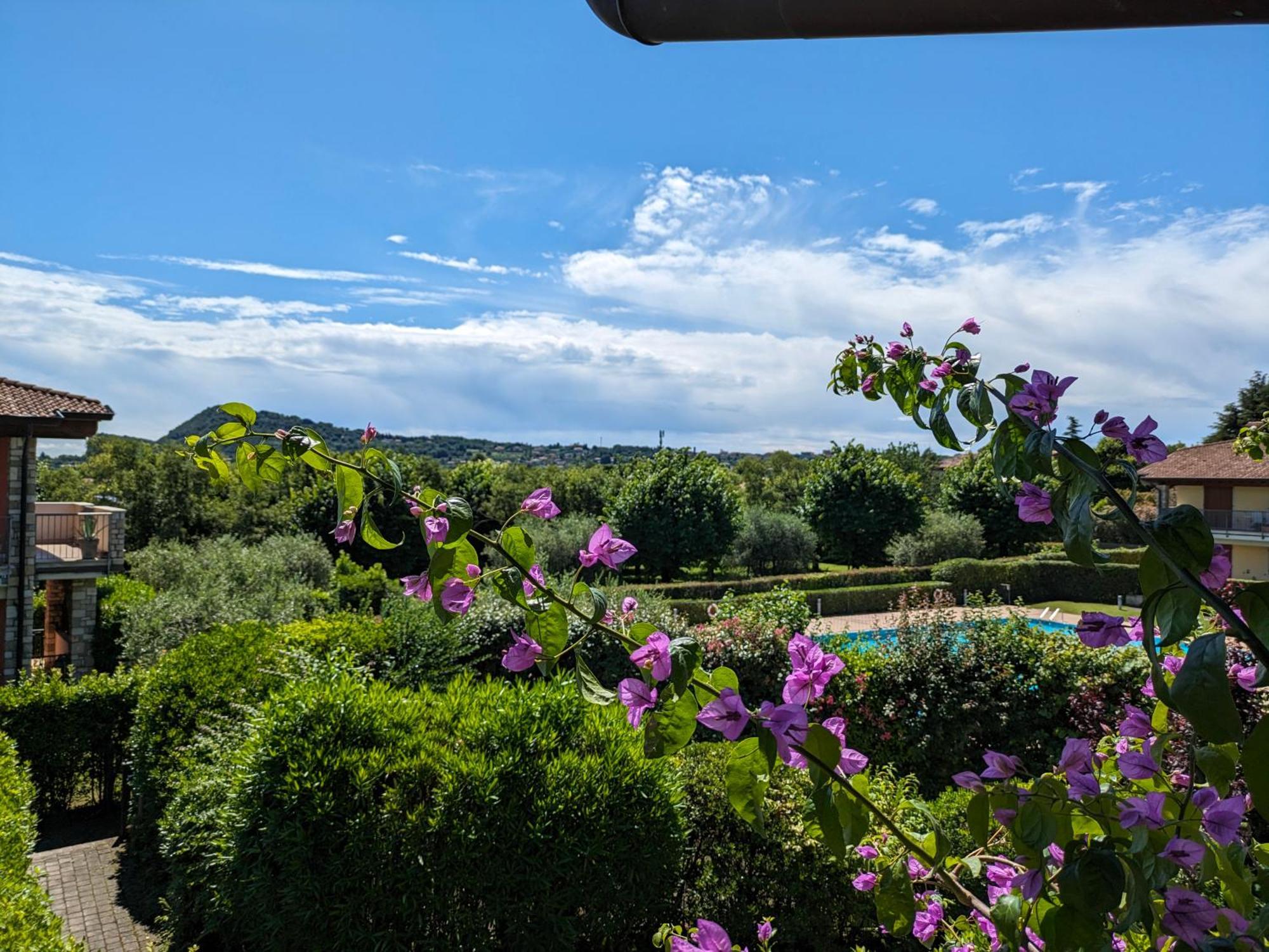 La Fenice Holiday Apartment Манерба-дель-Гарда Екстер'єр фото